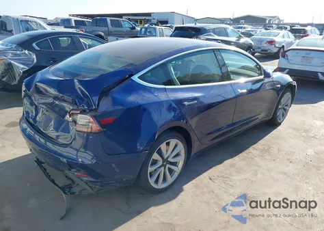 2020 Tesla Model 3 z USA, uszkodzony, nr VIN 5YJ3E1EA8LF662694